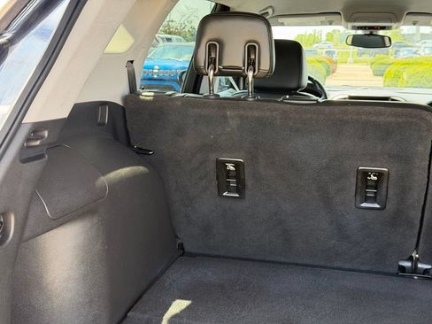 Used 2019 GMC Terrain SLT FWD image 31