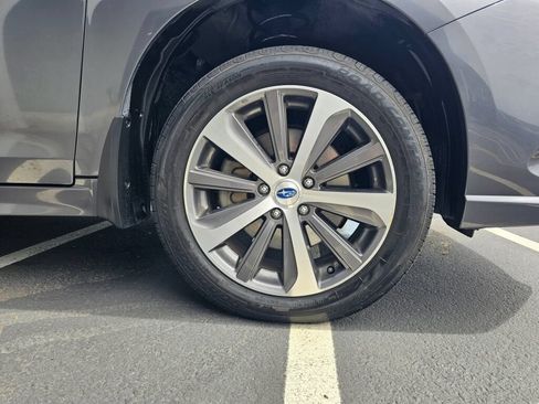 Used 2018 Subaru Legacy 3.6R Limited AWD/4WD image 9