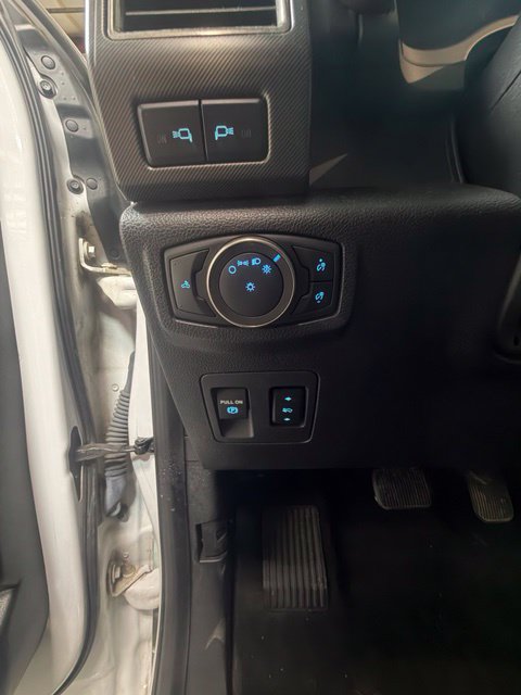 Used 2019 Ford F150 Raptor w/ Equipment Group 802A Luxury AWD/4WD image 24