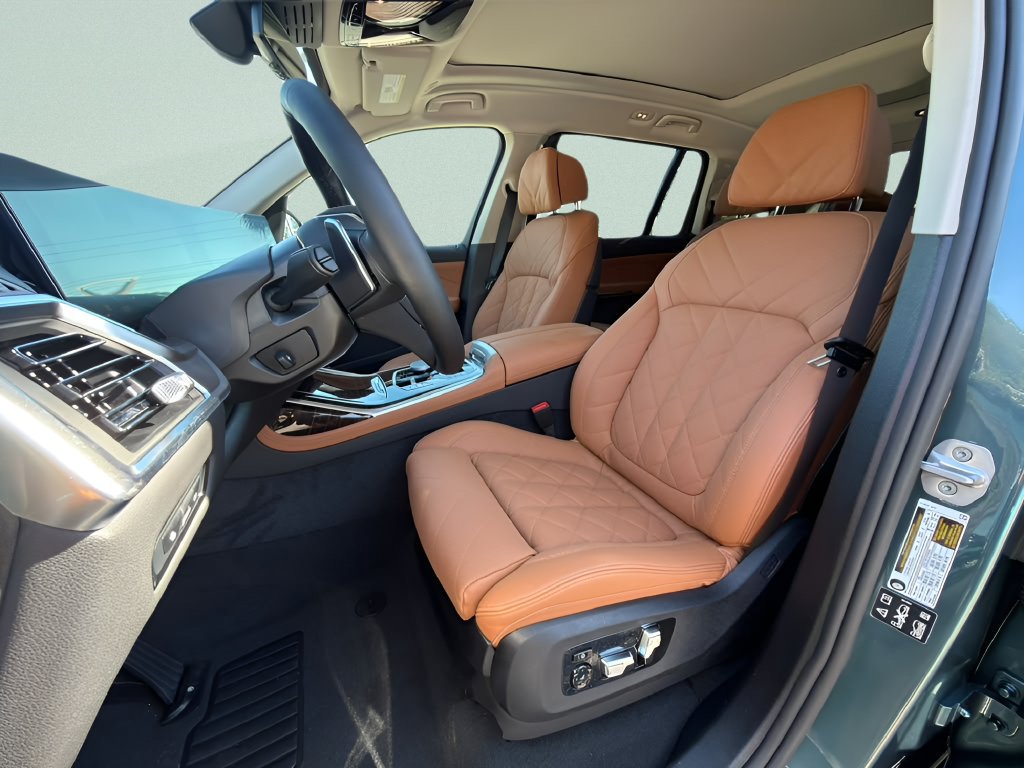 New 2027 BMW X7 xDrive40i AWD/4WD image 10