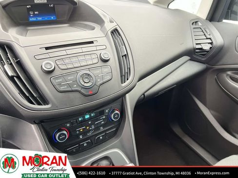Used 2017 Ford C-MAX SE image 25