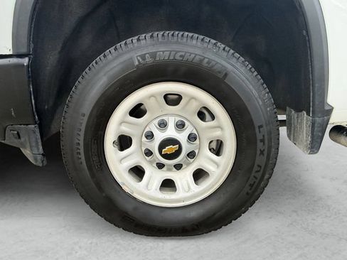 Used 2022 Chevrolet Silverado 3500 W/T w/ WT Convenience Package AWD/4WD image 23