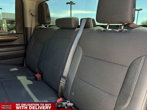 Used 2024 Chevrolet Silverado 3500 LT image 24