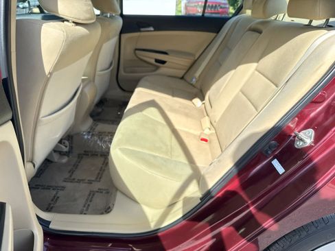 Used 2012 Honda Accord LX image 13