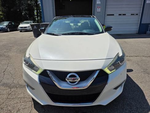 Used 2016 Nissan Maxima 3.5 SL FWD image 2
