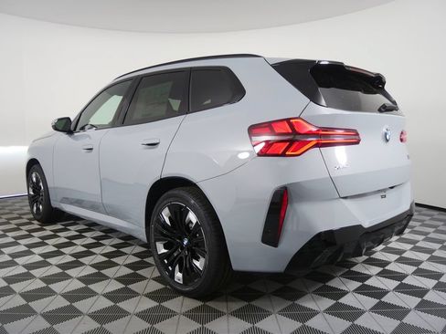 Used 2026 BMW X3 xDrive30i w/ Premium Package AWD/4WD image 5