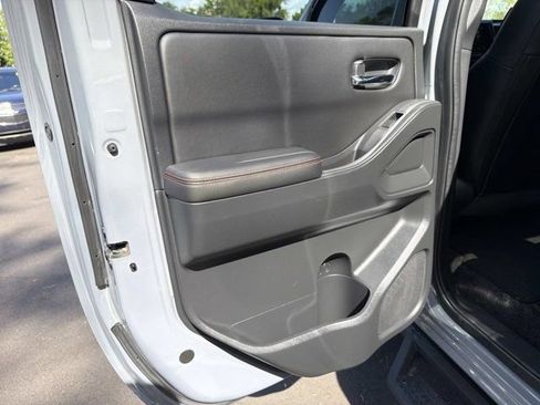 Used 2024 Nissan Frontier Pro-X w/ Pro Premium Package RWD image 13