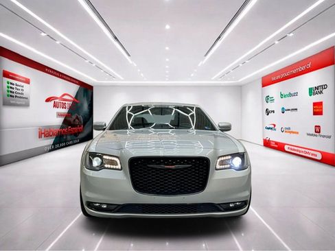 Used 2021 Chrysler 300 S image 3