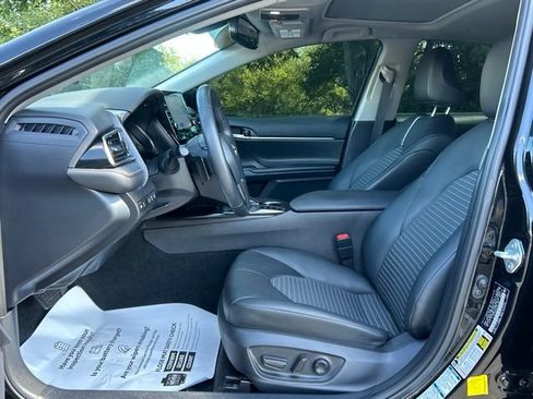 Used 2023 Toyota Camry SE w/ Cold Weather Package AWD/4WD image 19