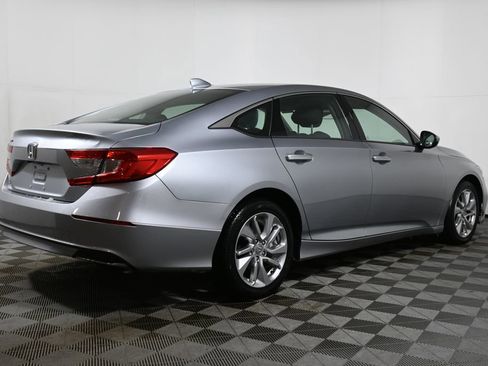 Used 2020 Honda Accord LX image 10
