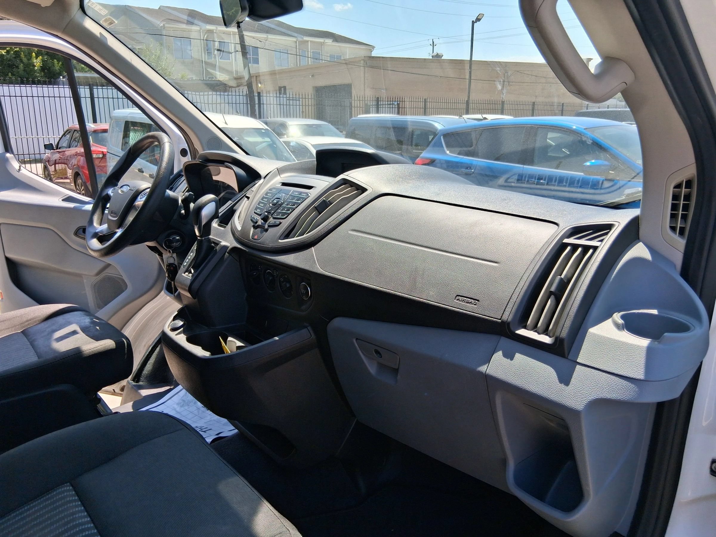 Used 2019 Ford Transit 150 XL RWD image 34