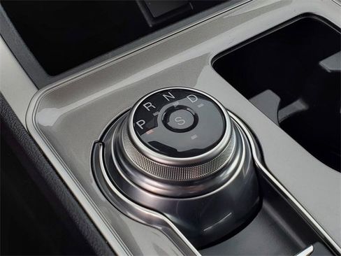 Certified 2024 Ford Edge SEL w/ Convenience Package image 23