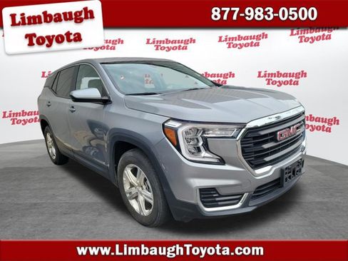Used 2024 GMC Terrain SLE AWD/4WD image 1