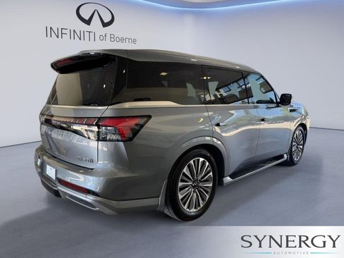 Certified 2026 INFINITI QX80 Luxe w/ Cargo Package AWD/4WD image 5