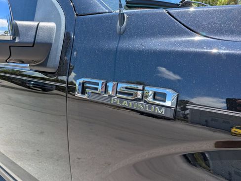 Used 2020 Ford F150 Platinum w/ Equipment Group 701A Luxury AWD/4WD image 11