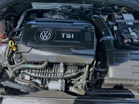 Used 2024 Volkswagen Jetta GLI Autobahn w/ GLI Black Package image 32