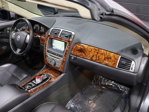 Used 2011 Jaguar XKR R RWD image 45