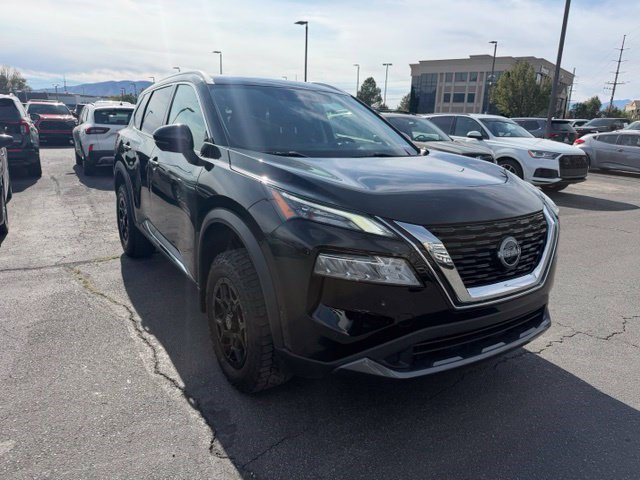 Used 2023 Nissan Rogue SL w/ SL Premium Package AWD/4WD image 3