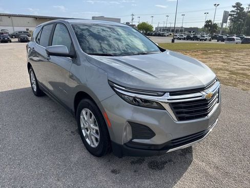 Used 2024 Chevrolet Equinox LT image 4