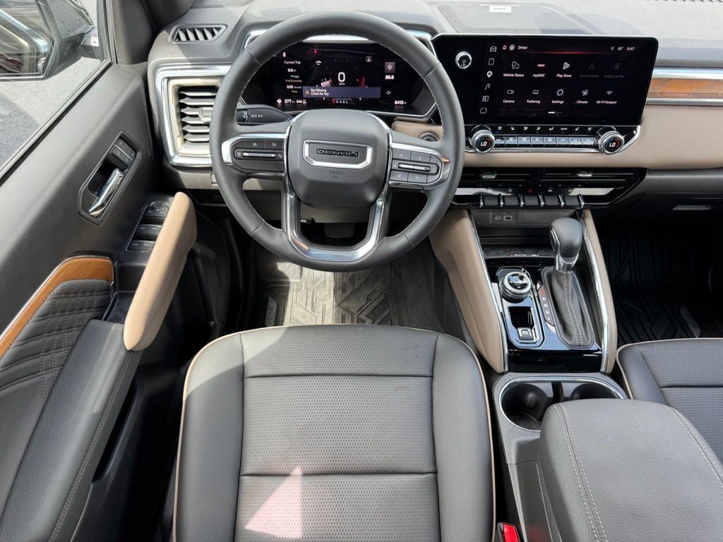 Used 2026 GMC Canyon Denali AWD/4WD image 19