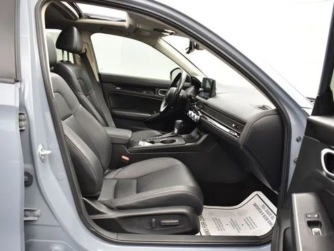 Used 2024 Honda Civic Touring image 16