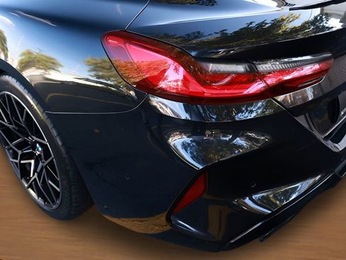 Used 2020 BMW M8 Competition AWD/4WD image 7