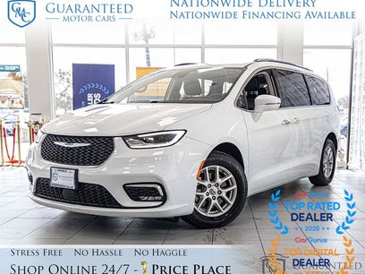 Used 2021 Chrysler Pacifica Touring-L