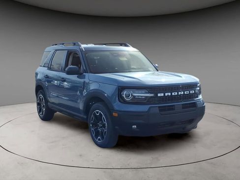 New 2026 Ford Bronco Sport Outer Banks image 14