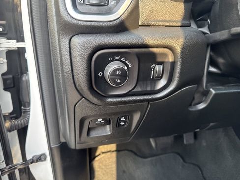 Used 2023 RAM 1500 Big Horn AWD/4WD image 19