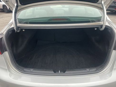 Used 2017 Kia Forte LX image 24