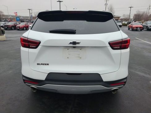 Used 2023 Chevrolet Blazer LT w/ Midnight/Sport Edition image 4