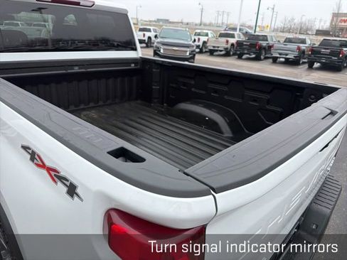 Used 2021 Chevrolet Silverado 2500 Custom w/ Custom Value Package image 29