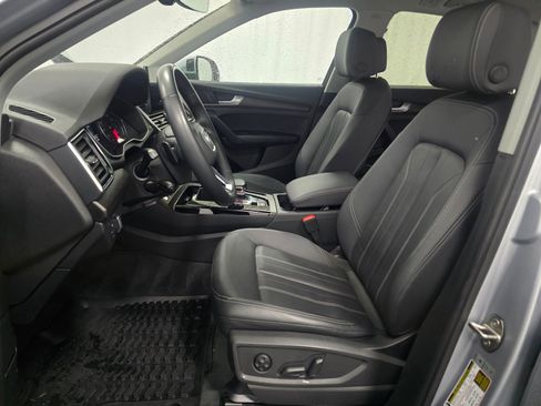 Used 2023 Audi Q5 2.0T Premium w/ Convenience Package image 13