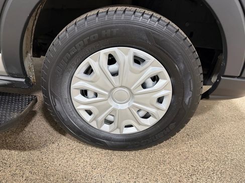 Used 2015 Ford Transit 250 148 Medium Roof image 65