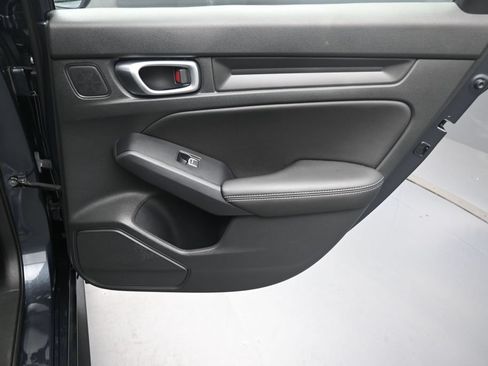 Used 2023 Honda Civic EX-L image 48