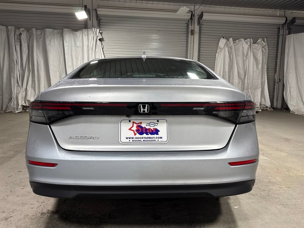 Used 2024 Honda Accord EX image 6