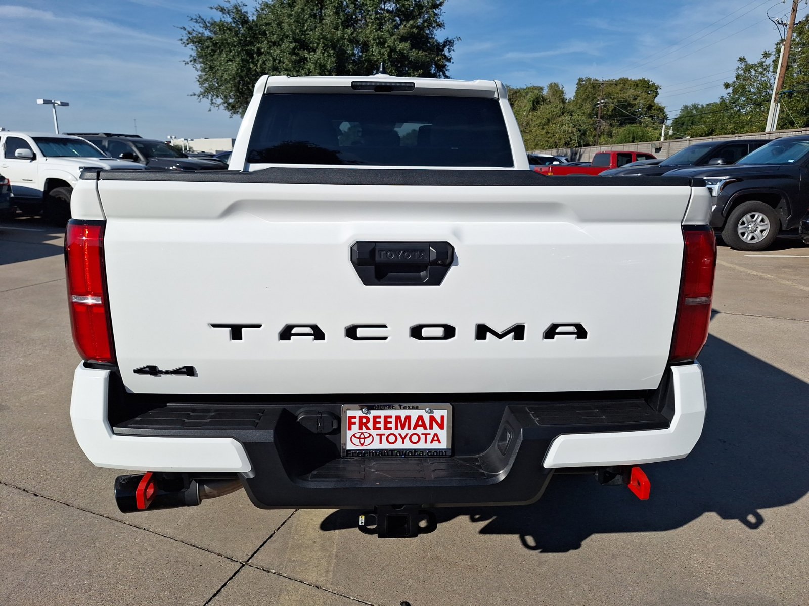 Used 2026 Toyota Tacoma TRD Off-Road AWD/4WD image 5