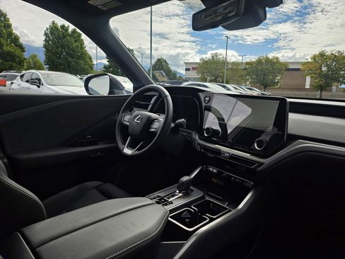 New 2025 Lexus TX 350 AWD image 24