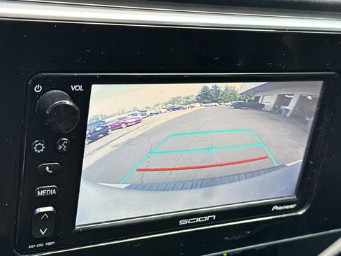 Used 2016 Scion iM FWD image 19