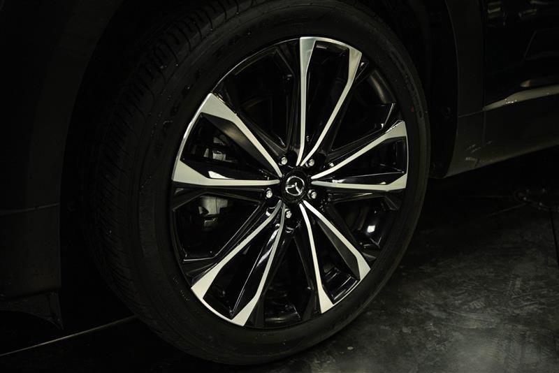 Used 2025 MAZDA CX-50 AWD 2.5 S w/ Premium Plus Pkg image 3