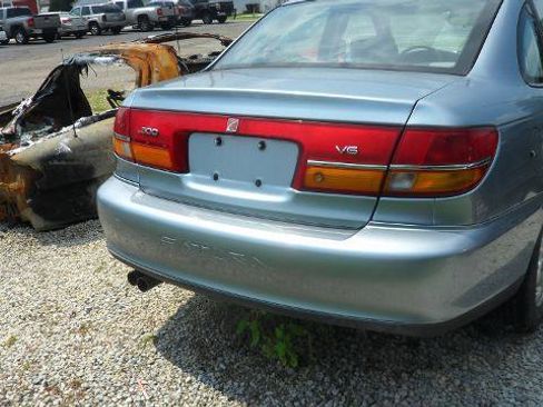 Used 2002 Saturn L-Series L300 w/ Audio Pkg 1 image 7