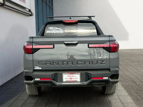 Used 2024 Hyundai Santa Cruz Night image 5