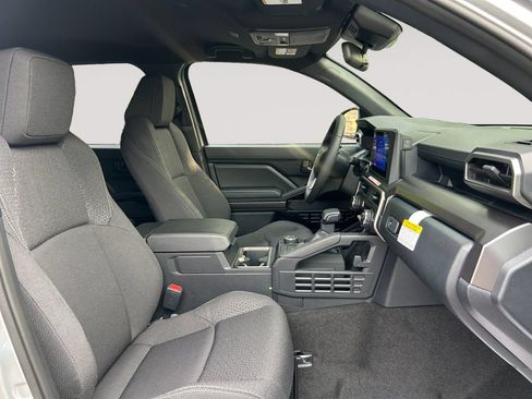 New 2026 Toyota 4Runner SR5 RWD image 15