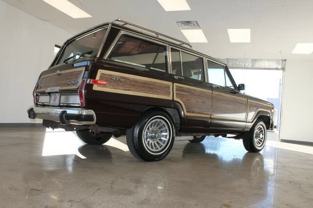 Used 1989 Jeep Grand Wagoneer AWD/4WD image 41