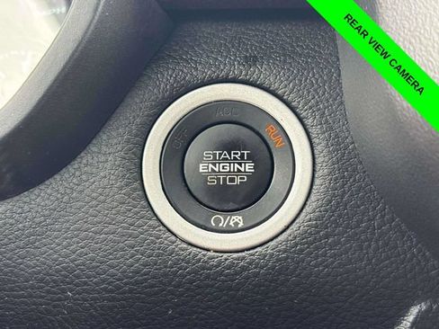 Used 2022 RAM 1500 Laramie AWD/4WD image 17