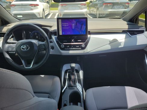 Used 2025 Toyota Corolla FX w/ Convenience Package FWD image 16