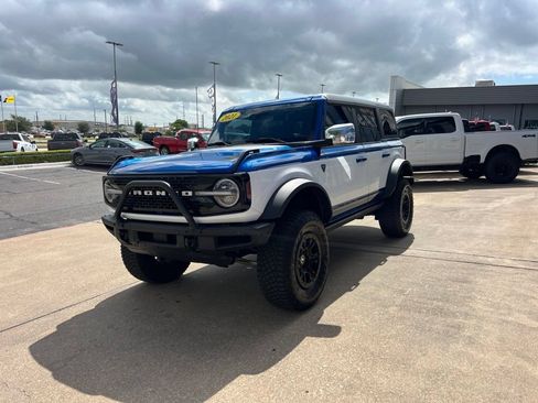 Used 2021 Ford Bronco First Edition AWD/4WD image 5