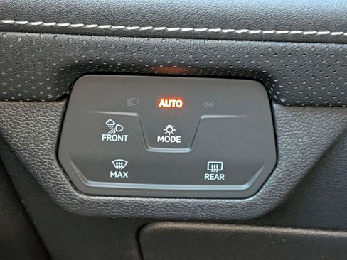 New 2026 Volkswagen Atlas Cross Sport SEL Premium R-Line image 18