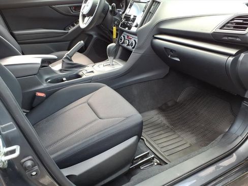 Used 2023 Subaru Crosstrek 2.0i image 8