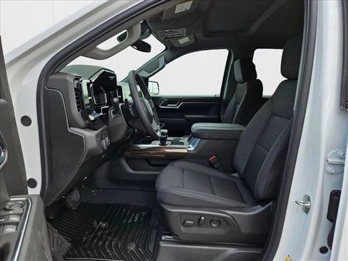 New 2025 Chevrolet Silverado 1500 RST image 9